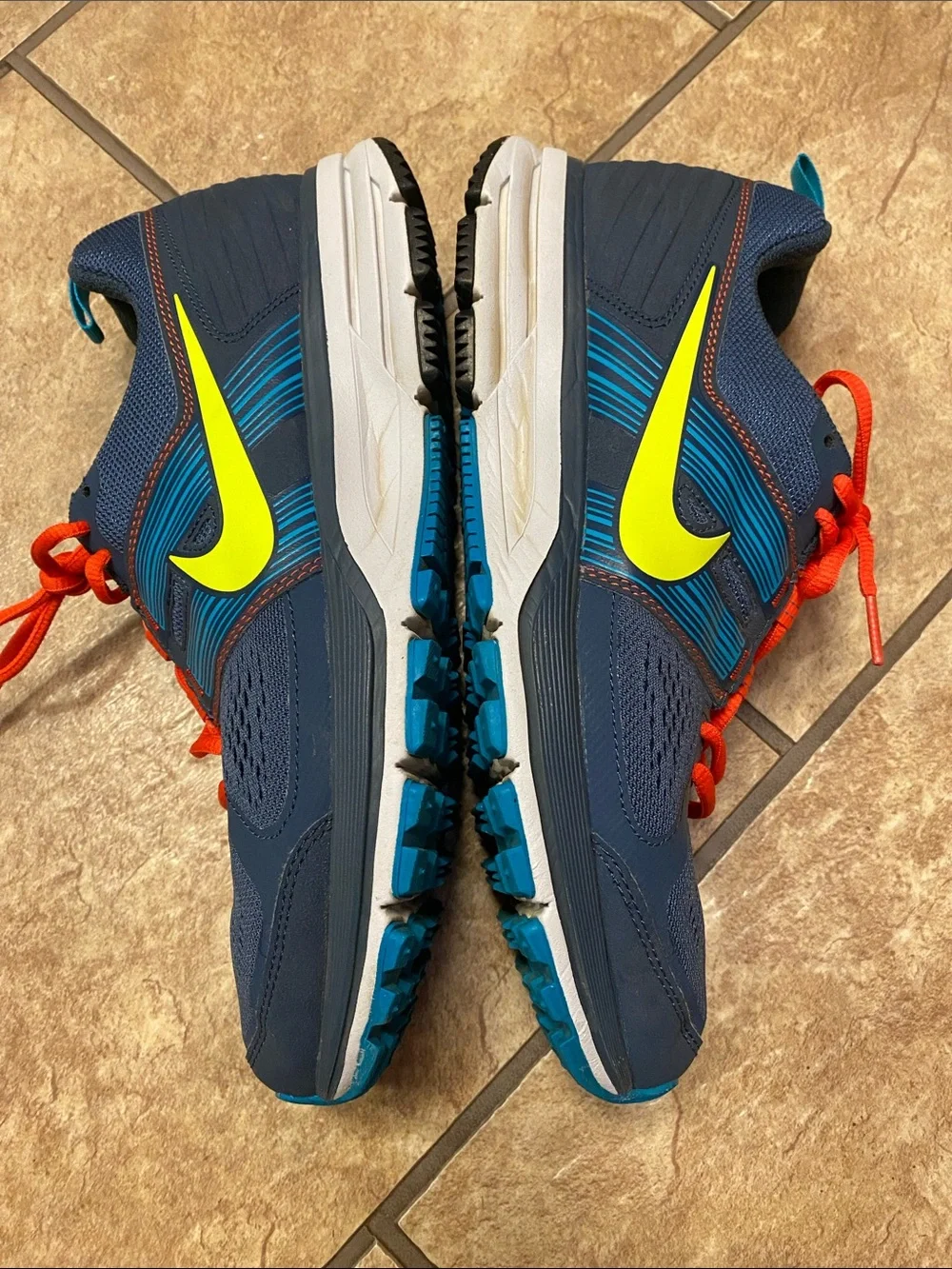 Nike Zoom Men’s Pegasus 29 Trail Shoes - Blue w/ Orange Laces-9